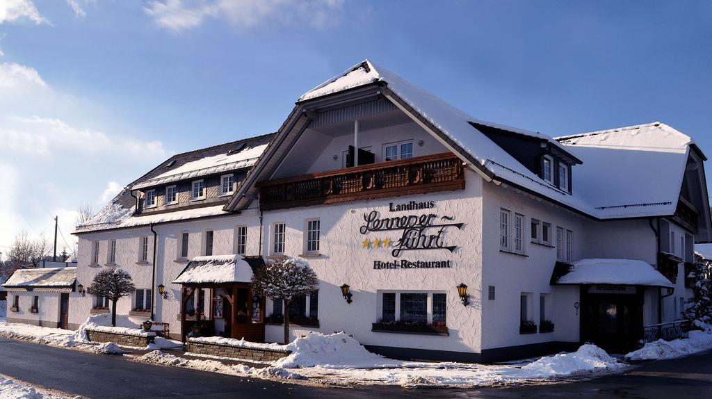 Landhaus Lenneper-Fuehrt Kirchhundem Exterior foto